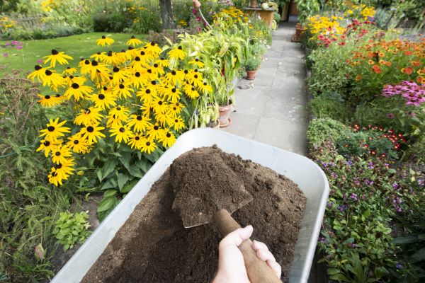 Soil Spreading in Saint Cloud