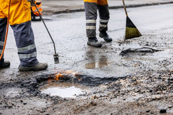 Gravel Pothole Repair in Saint Cloud